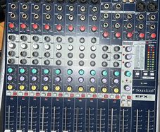 Soundcraft EFX8 Mixing desk
