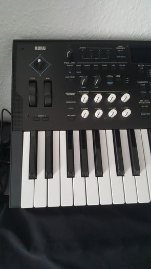 Korg Wavestate MK1 - 37-key Wave sequencing synthesizer