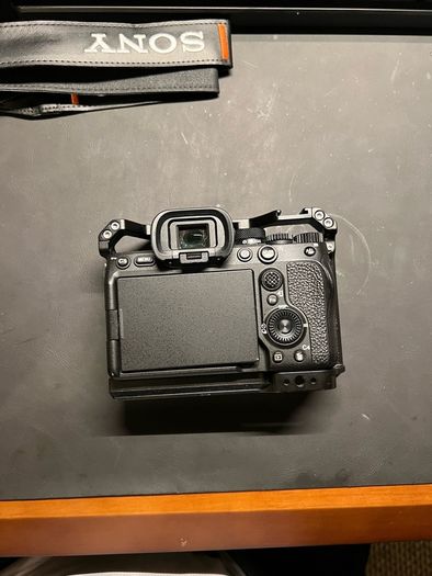 Sony A7IV body only