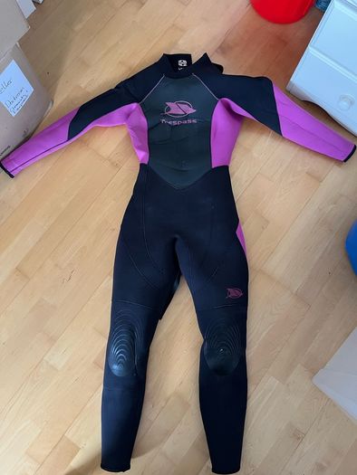 Adults wetsuits