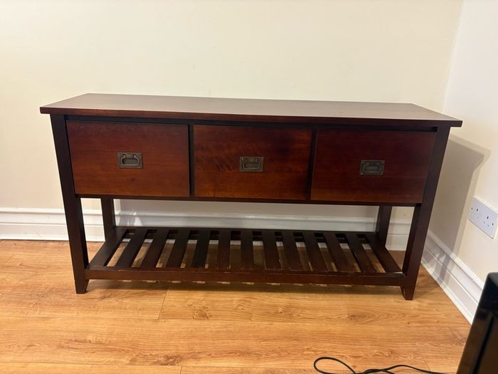 Cabinet/ sideboard