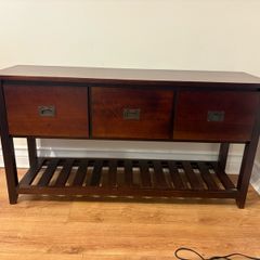 Cabinet/ sideboard