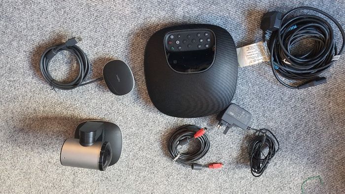 Logitech GROUP Video Conferencing System - Mid to Large Rooms