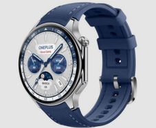 OnePlus watch 2 Nordic blue.