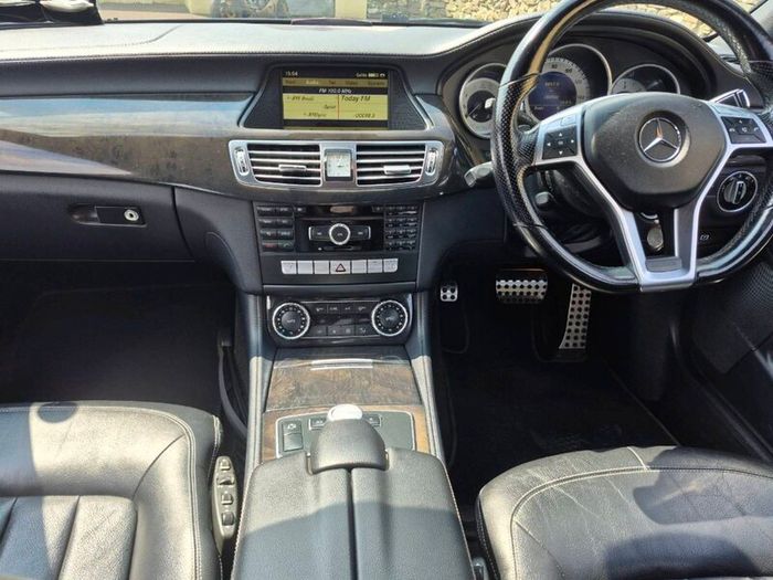 Mercedes CLS 350 CDI FSH From new