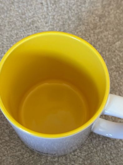 A collection 4 random Cups/ mugs
