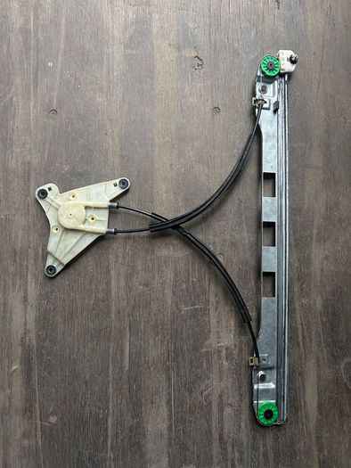 Renault Master D/S Window Regulator 807200008R