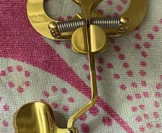 instrument sheet music holder