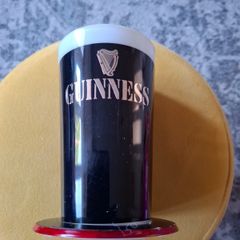 Vintage Guinness Font