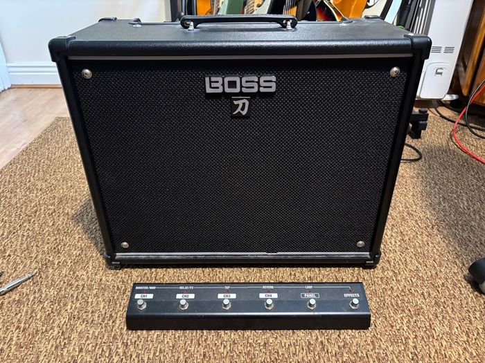 Boss Katana MK1 100w guitar amp + foot control