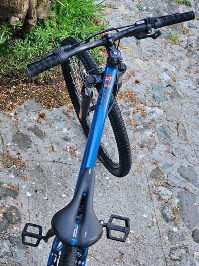 Teenagers Rockrider Bike. Kids cycle