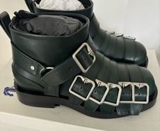 Brand new Burberry Ladies Roper Boot Size 5