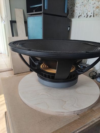 Pair of B&C 18 tbx 100 1200 watt 4 ohm drivers.