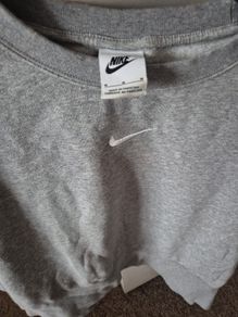 Nike sweatshirt