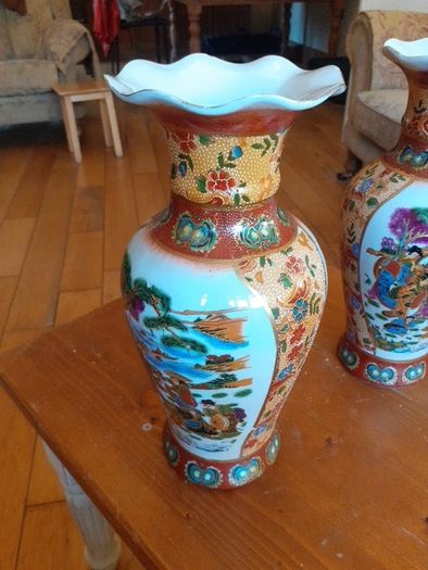 Chinese Vases.