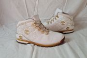 Timberland white leather embroidered boots Size 5 eu 38 in great condition