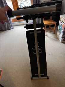 Abdominal bench