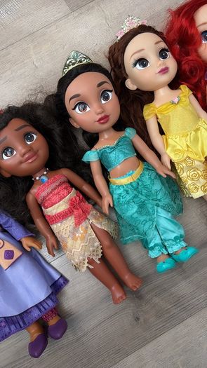 9 Disney Dolls
