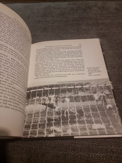 The art of goalkeeping. Bob Wilson