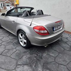 2005 Mercedes-Benz SLK-Class