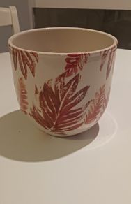 Flower pot