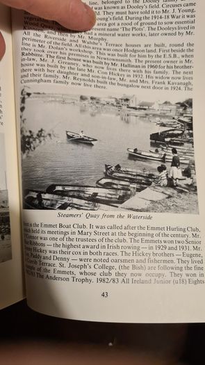 GALWAY. The History Of Saint Francis Parish GALWAY. By Mary  Naughten.  In Good Condition. Paperback.