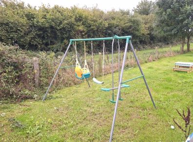 childrens swing set