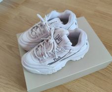 girls filas