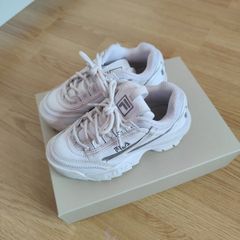 girls filas
