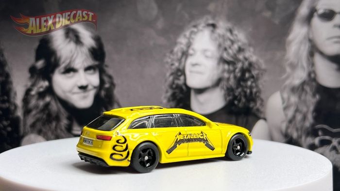 METALLICA - Audi RS6 Custom 1/64 Hot Wheels