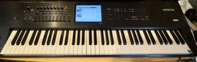 Korg Kronos 73 Original Model + Custom made Flightcase