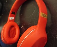 Sound Republik Wireless Headphones