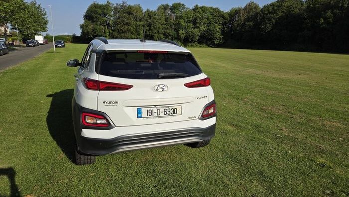Hyundai Kona Electric 64 KW
