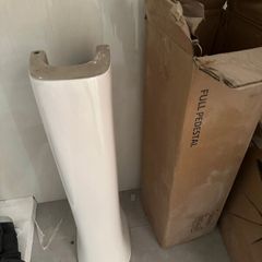 550 mm basin plus pedestal