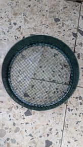 Garden sieve