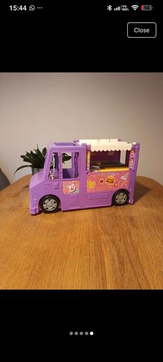 Barbie Fresh n Fun Purple Food Truck with accessories