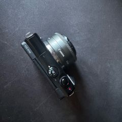 Canon EF-M 22mm f/2 STM