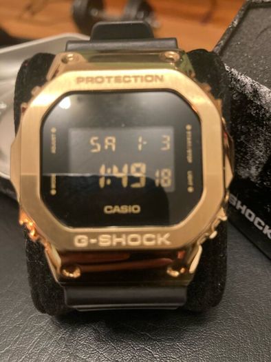 CASIO G SHOCK 5600 metal series gold