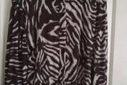 Blouse. Size: Large UK
