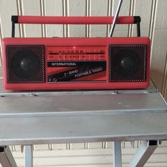 AM-FM Portable Radio