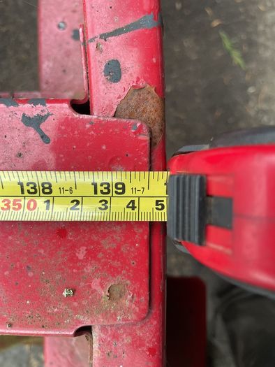 Trailer chassis and axle