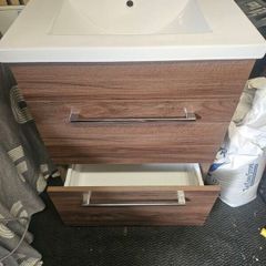 bathroom sink vanity unit