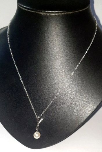 Vintage Hallmarked Silver Pearl & White Topaz