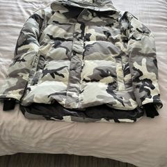 Canada Goose Wyndham parka