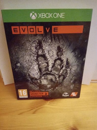 Evolve Xbox One Mint Condition