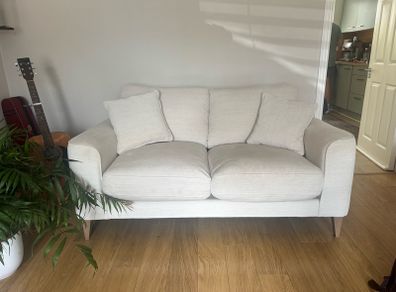 2 seater sofa excellent condition