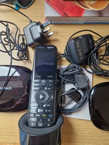 Logitech Harmony Elite Remote System  Dual Hub Complete Kit  Rare