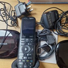 Logitech Harmony Elite Remote System  Dual Hub Complete Kit  Rare