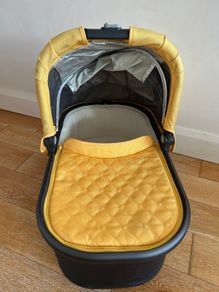 Carrycot Uppababy vista 2015