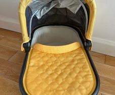 Carrycot Uppababy vista 2015